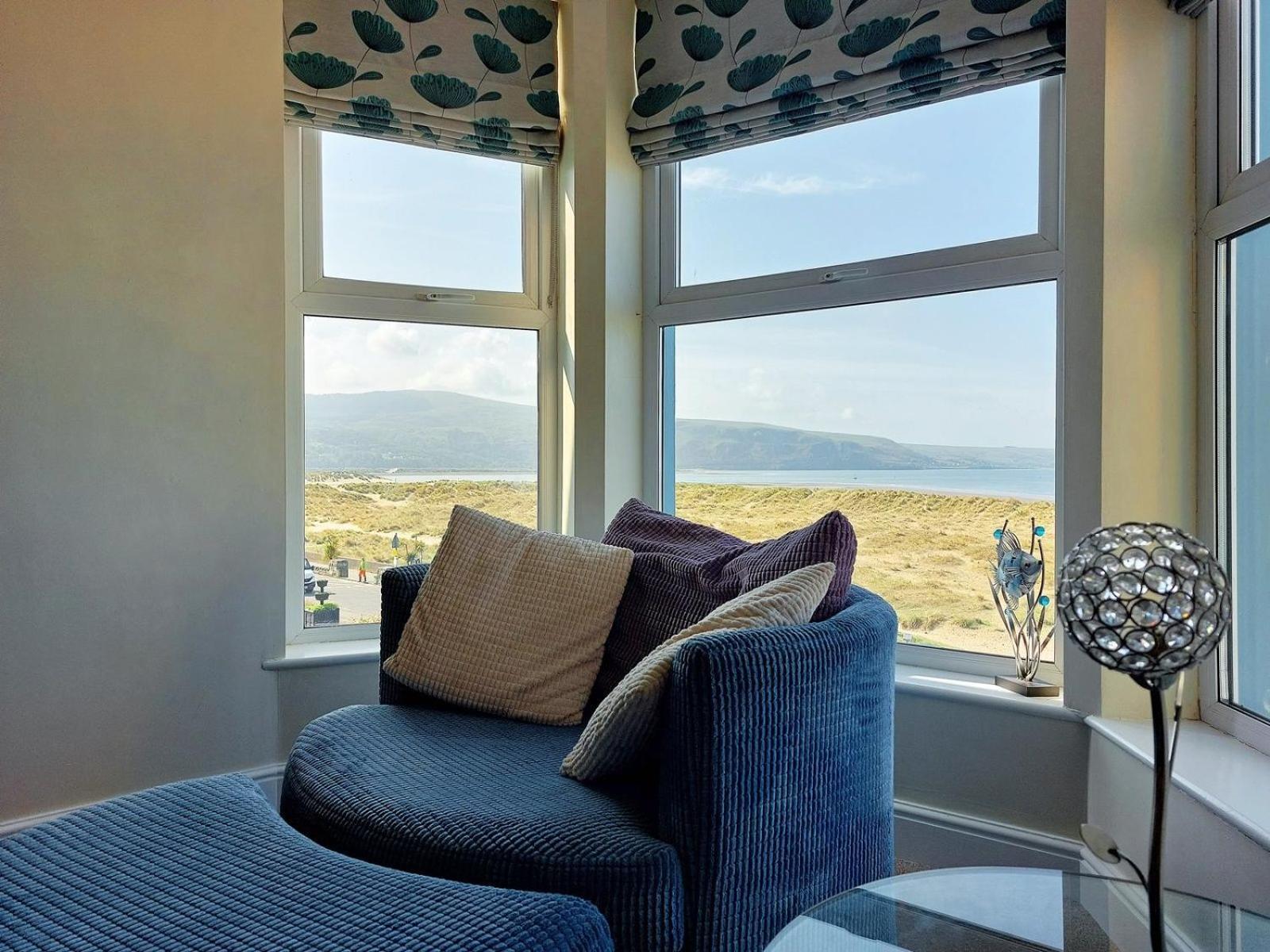 Hafan Y Traeth Front In * Barmouth