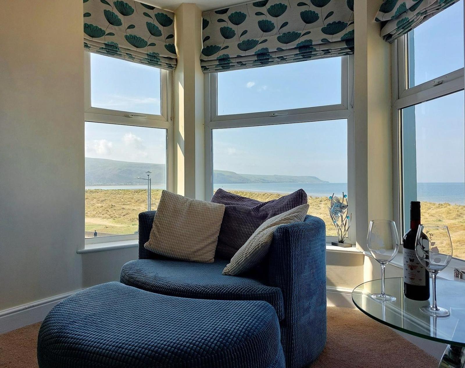 Holiday home Hafan Y Traeth Front In
